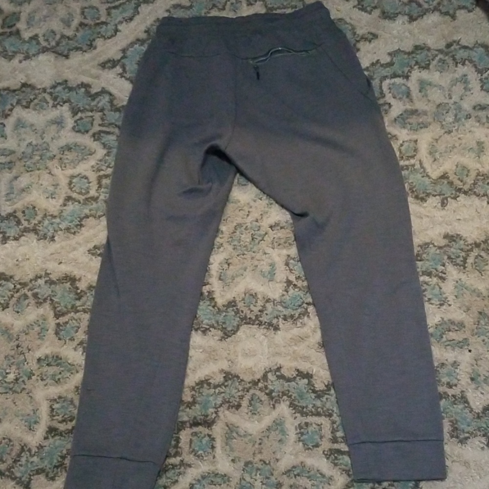 Sweatpants - Picture 5 of 7
